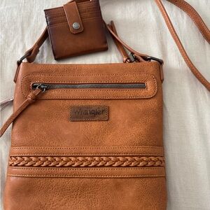Wrangler Tan Crossbody Bag and Wallet Set